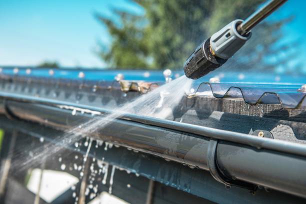 Best Deck Pressure Washing  in Blountstown, FL