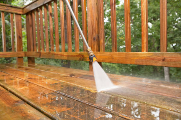 Garage Pressure Washing in Blountstown, FL